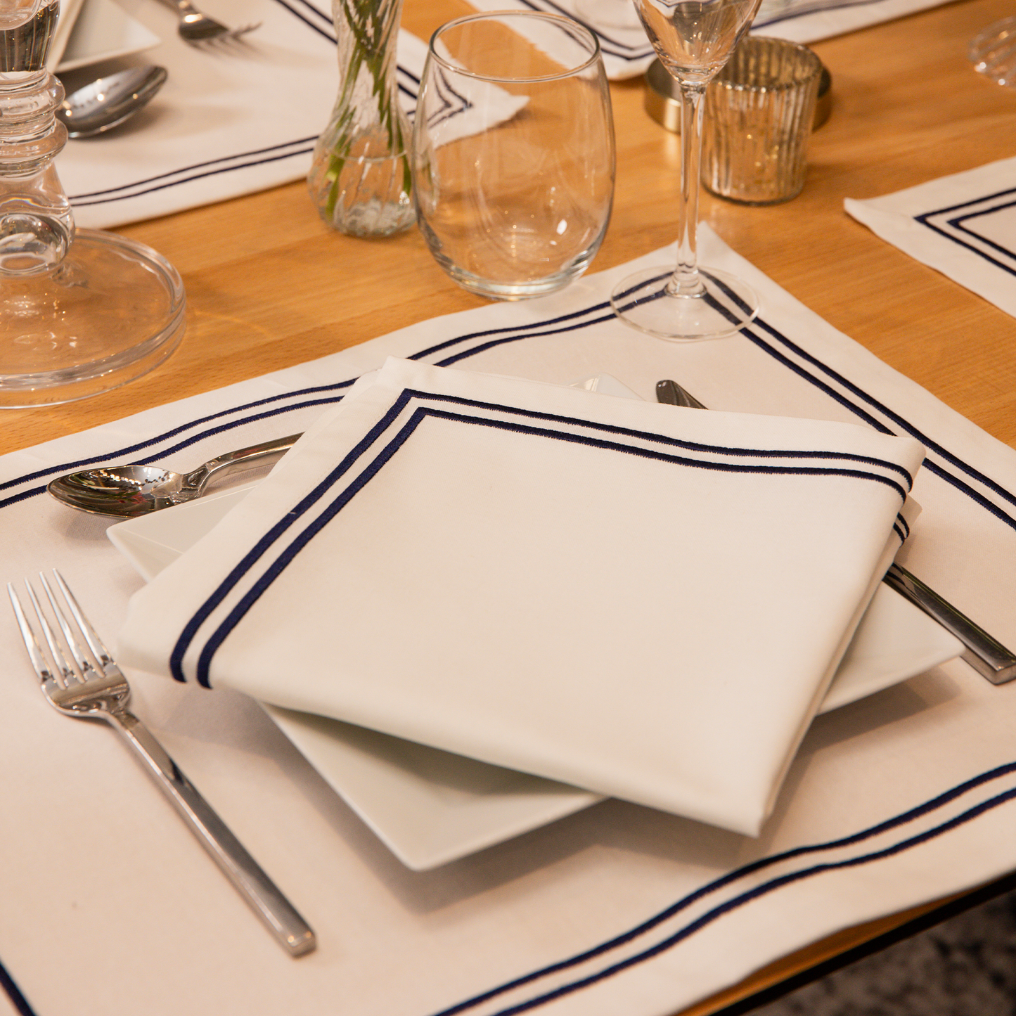 Nelly Rectangle Embroidered Placemats - Ivory/Navy • Set of 2