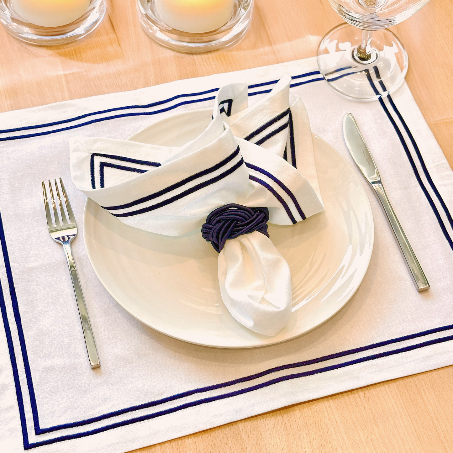 Margot Knot Napkin Rings - Navy • Set of 4