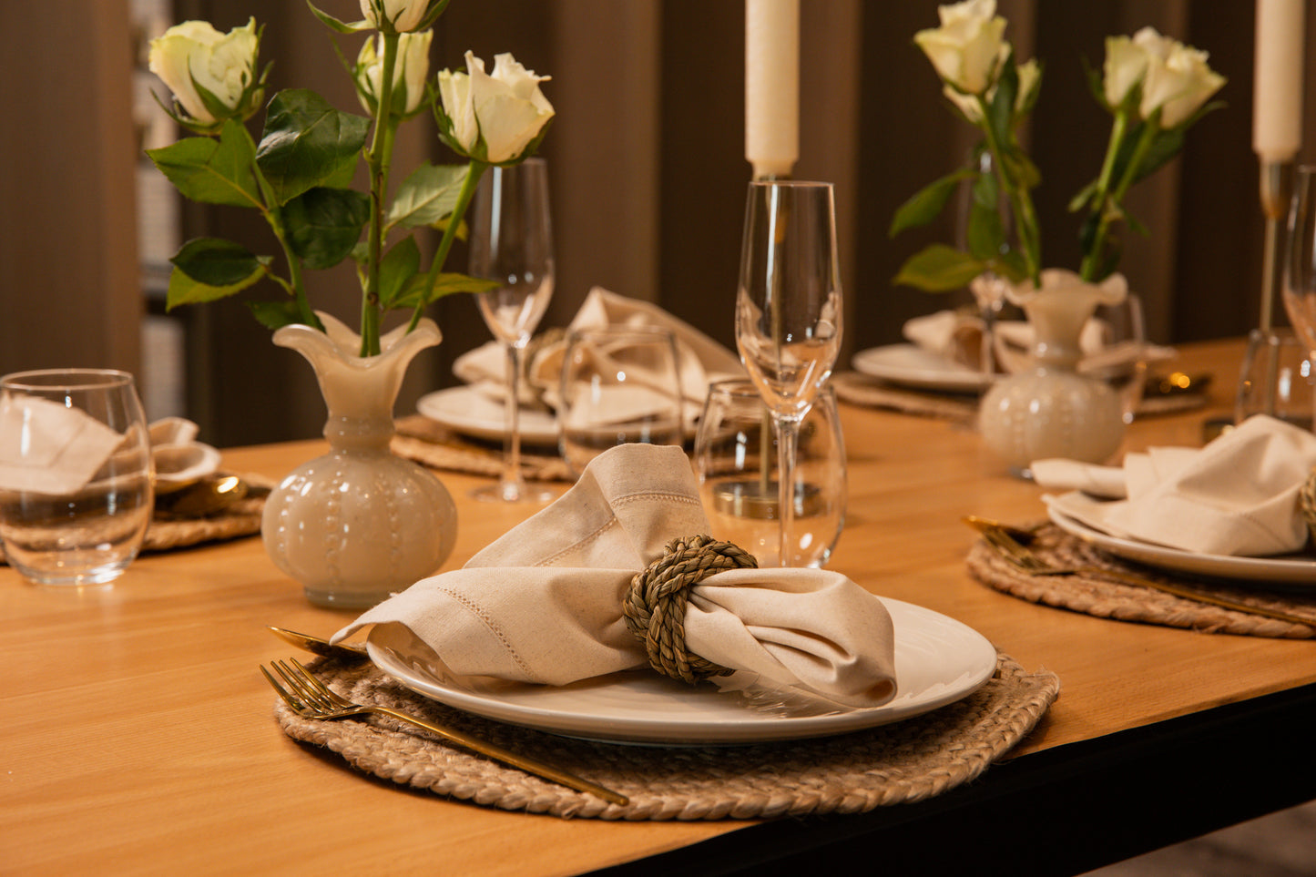Tara Hemstitch Napkins - Natural • Set of 4