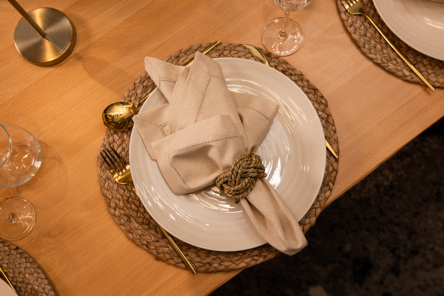 Tara Hemstitch Napkins - Natural • Set of 4